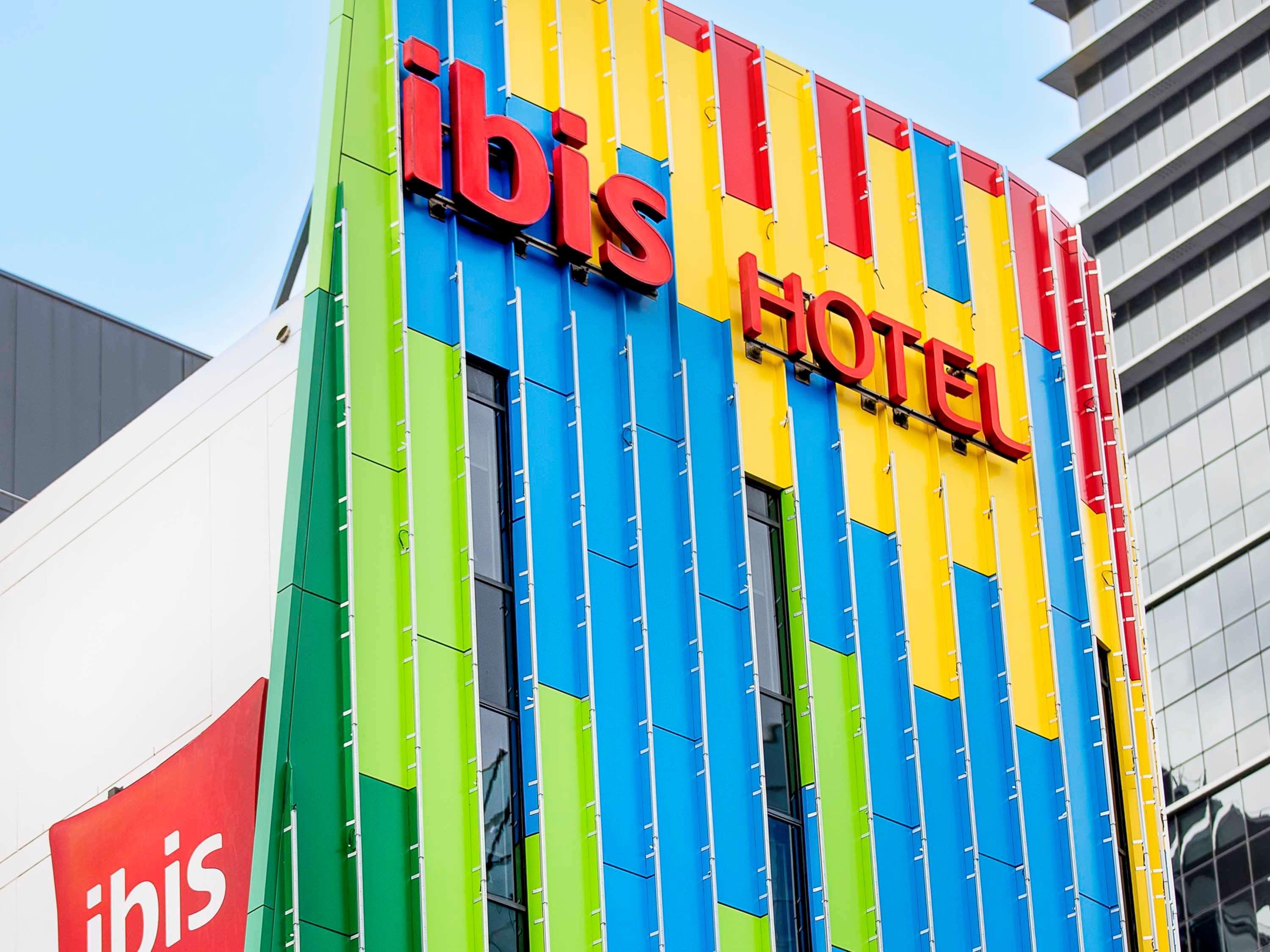 Ibis Sydney Barangaroo Hotel Екстериор снимка