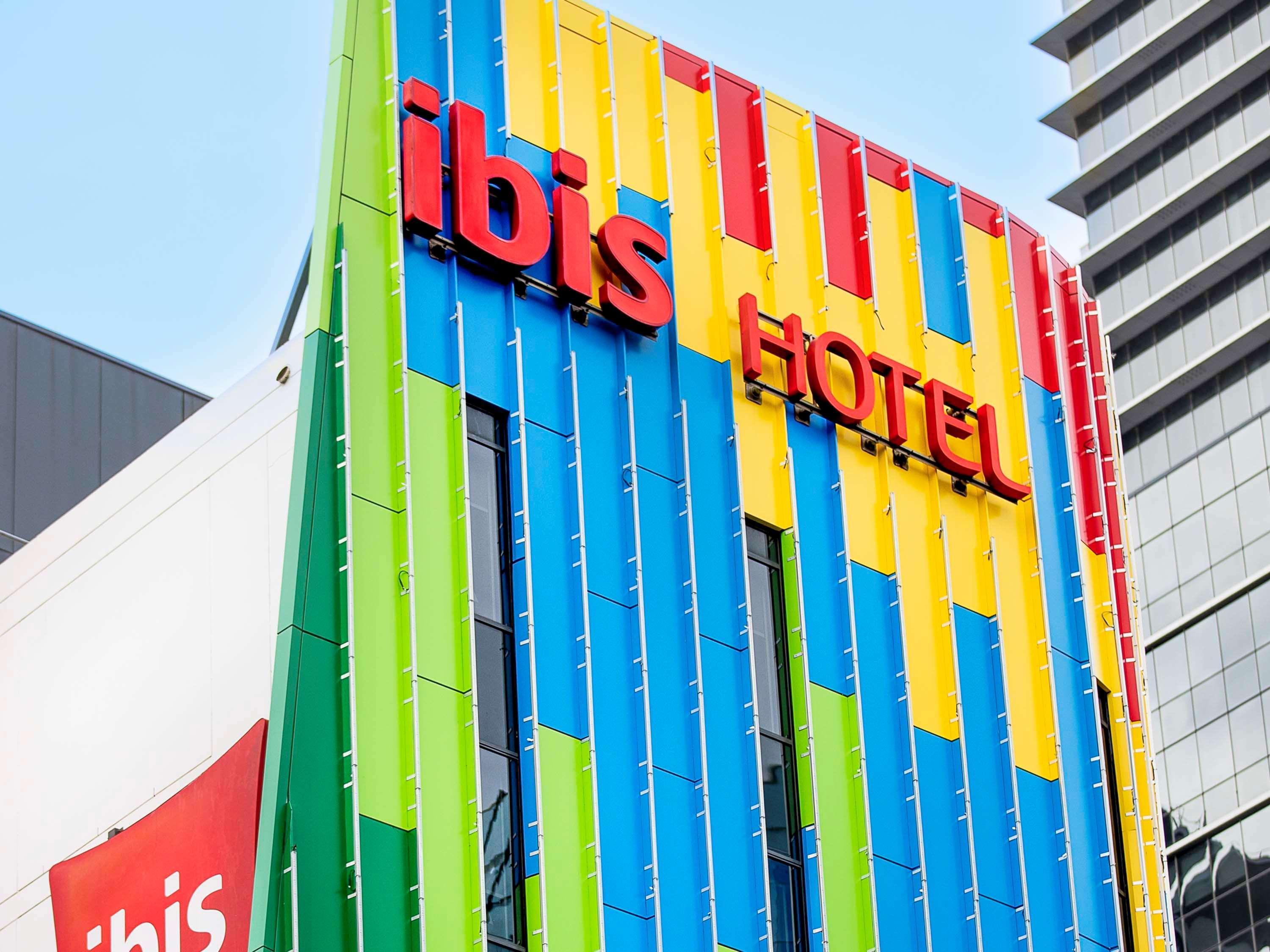 Ibis Sydney Barangaroo Hotel Екстериор снимка