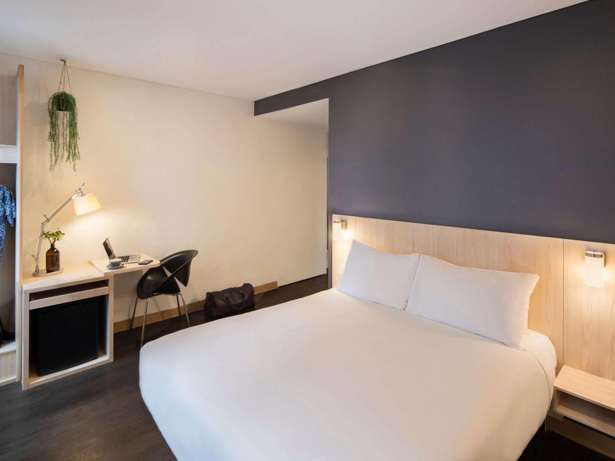 Ibis Sydney Barangaroo Hotel Екстериор снимка