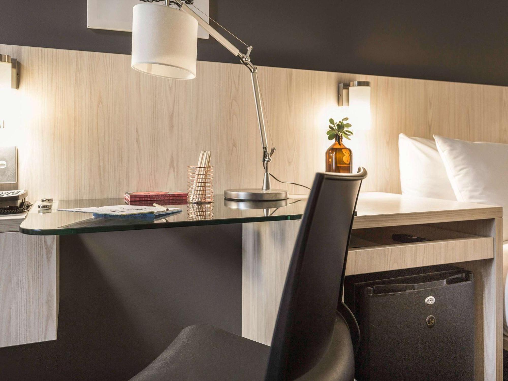 Ibis Sydney Barangaroo Hotel Екстериор снимка